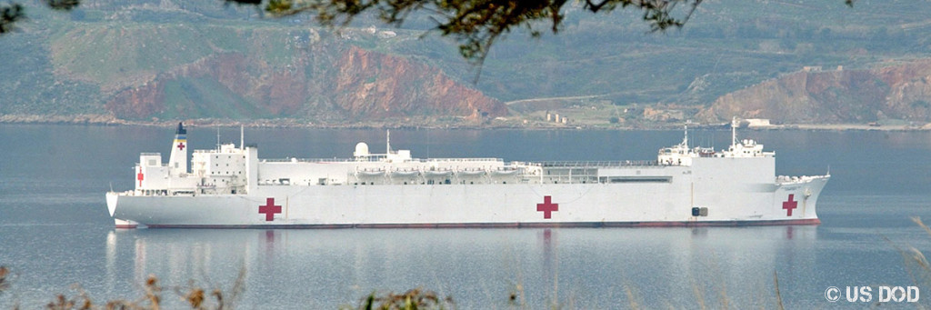 Photo USNS Comfort (T-AH 20)